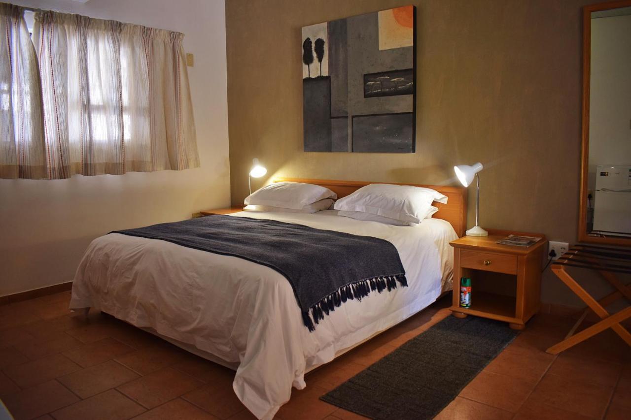 Central Hotel Omaruru Luaran gambar